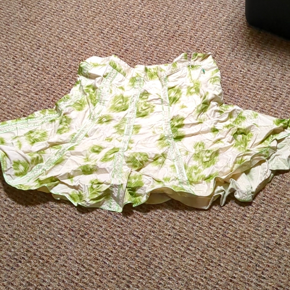 Green Skirt